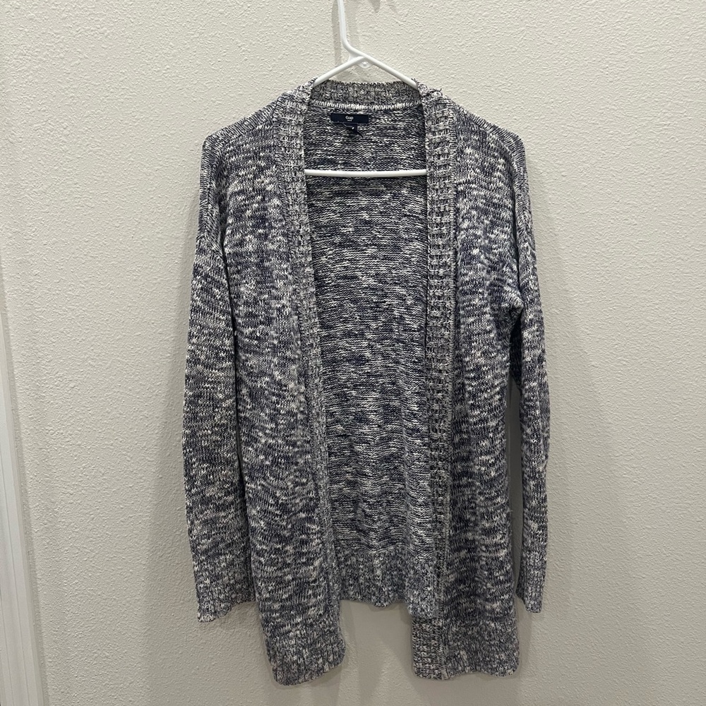 GAP Women's Marled Navy and White Cardigan Size Small